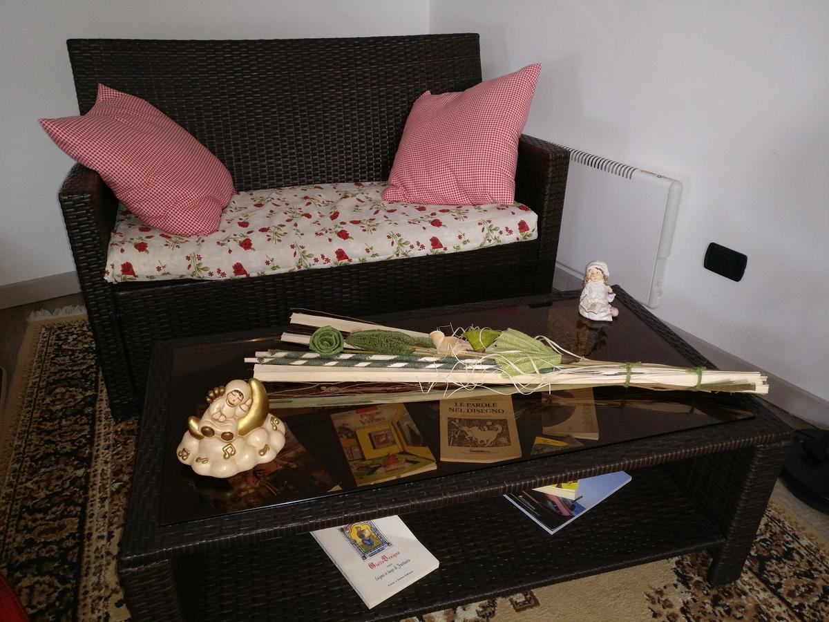 Caicai Bed And Breakfast Салуццо Екстер'єр фото