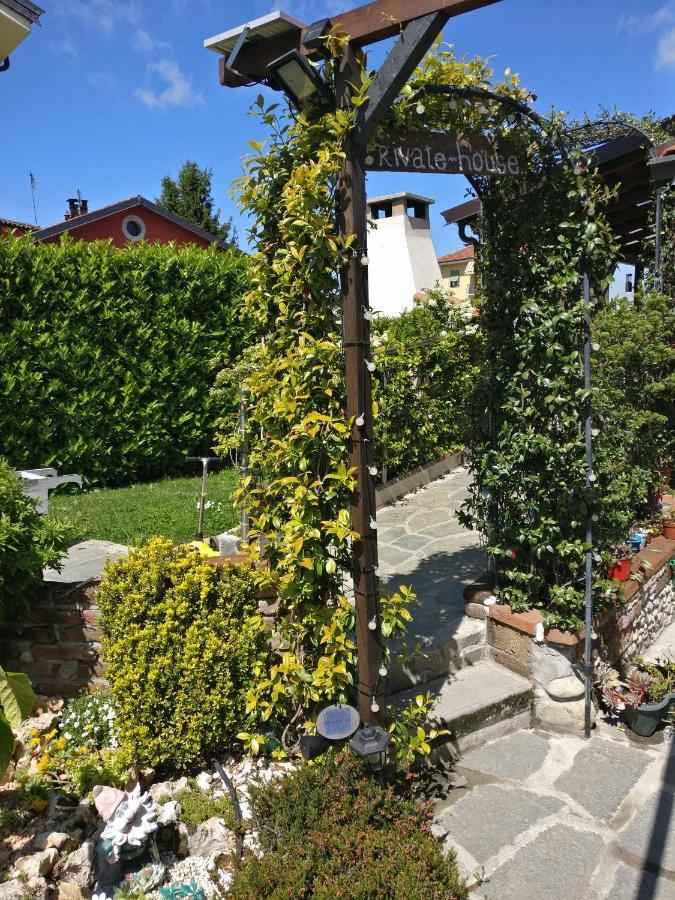 Caicai Bed And Breakfast Салуццо Екстер'єр фото